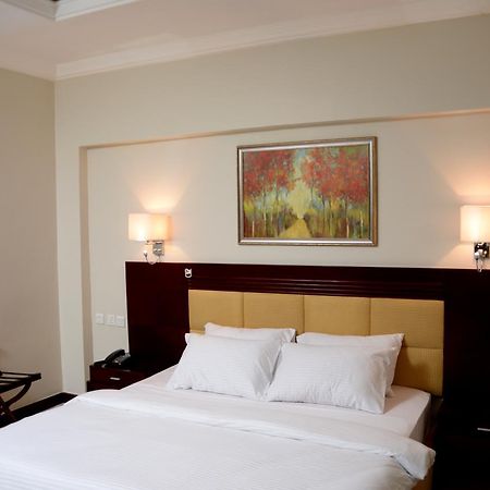 Check Inn Hotel Abuja Extérieur photo