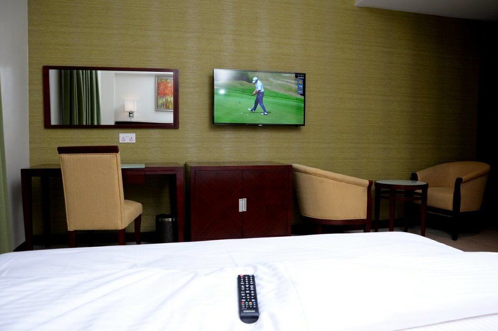 Check Inn Hotel Abuja Extérieur photo