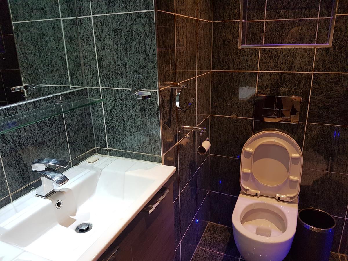 Check Inn Hotel Abuja Extérieur photo