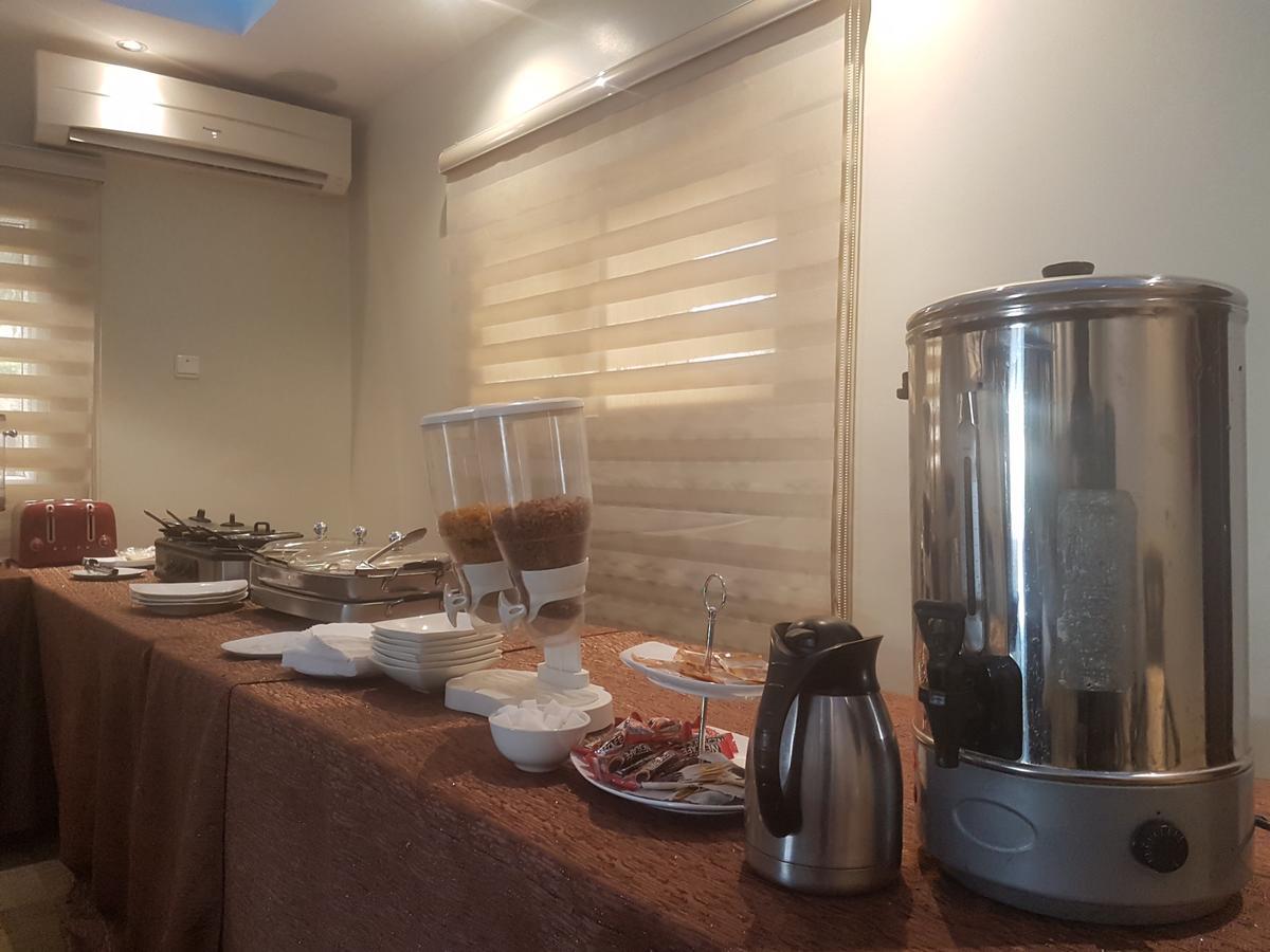 Check Inn Hotel Abuja Extérieur photo